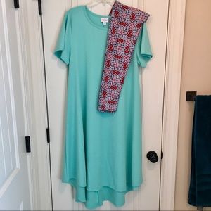 LuLaRoe Large Carly & TC Leggings Set